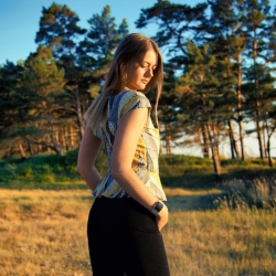 Top by Edite