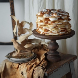 Cake stands By WoodVin