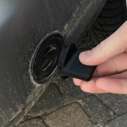 LPG cap remover